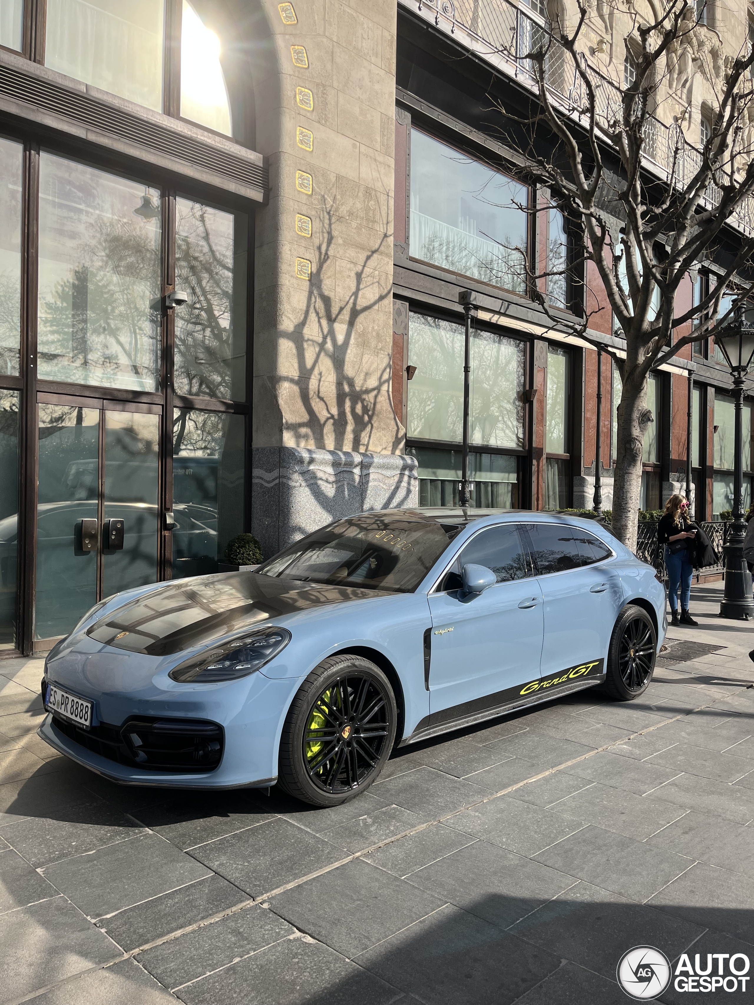 Porsche 971 Panamera Turbo S E-Hybrid Sport Turismo