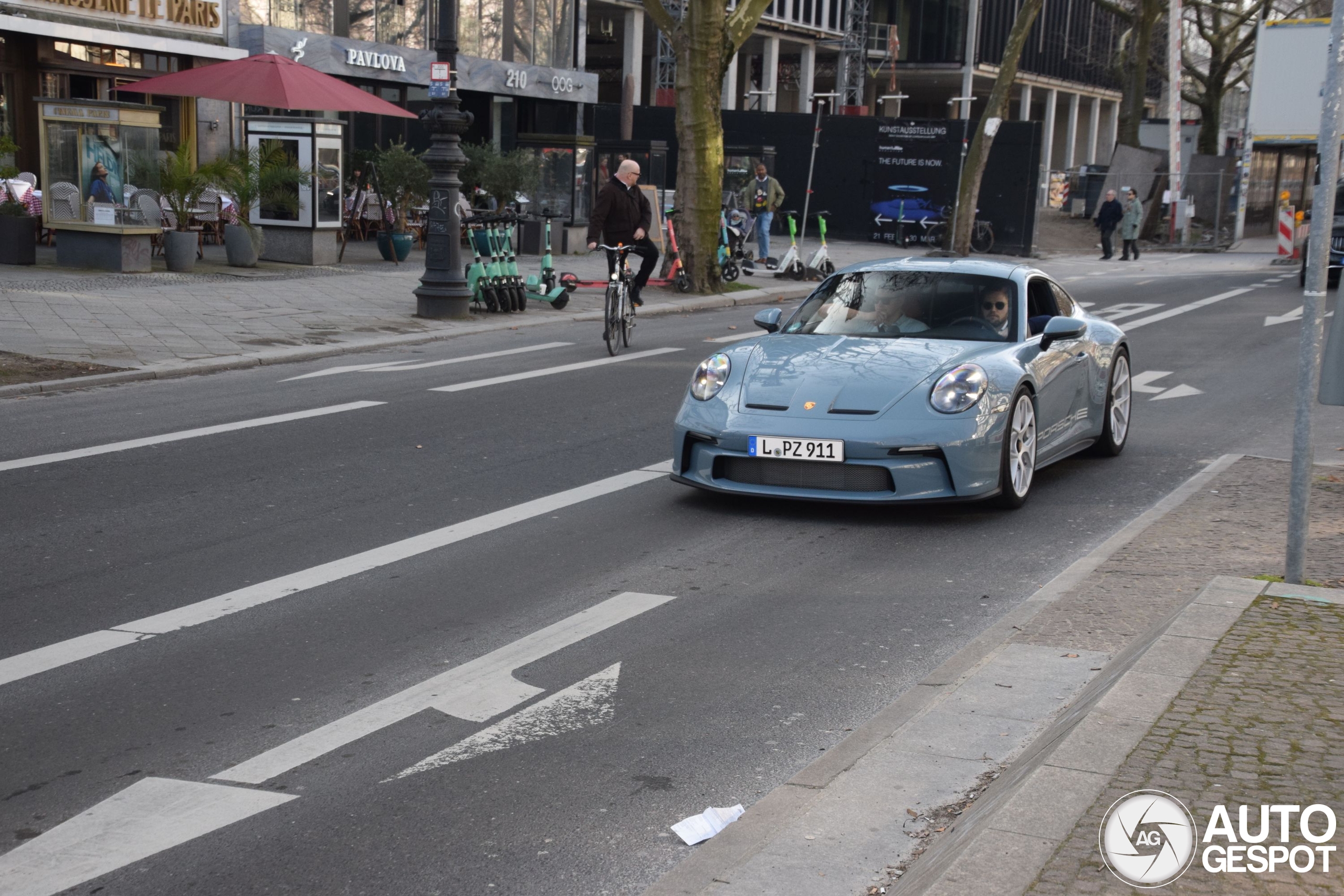 Porsche 992 S/T