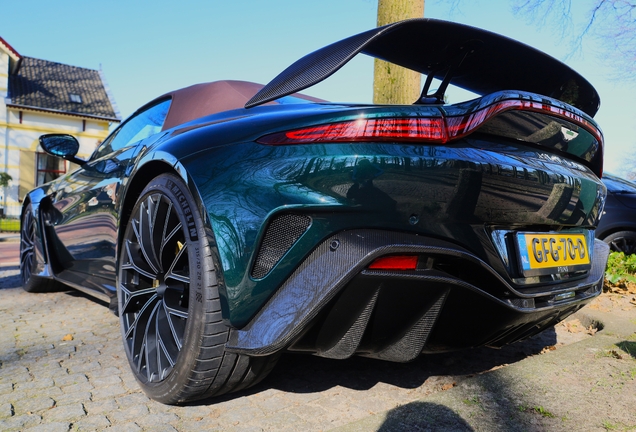 Aston Martin V12 Vantage Roadster 2023