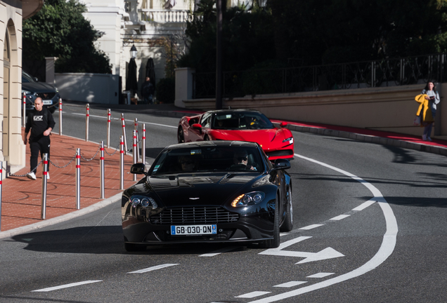 Aston Martin V8 Vantage 2012