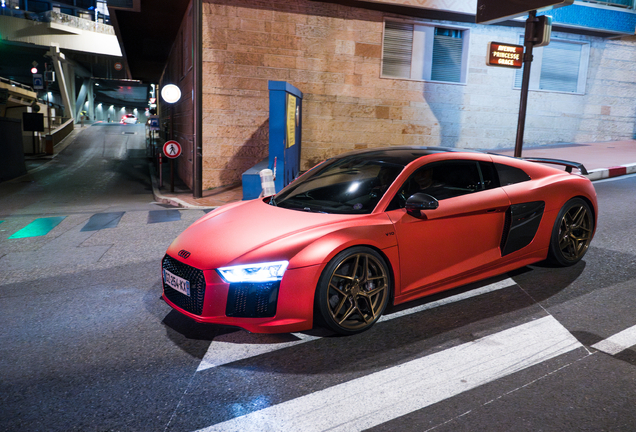 Audi R8 V10 Plus 2015