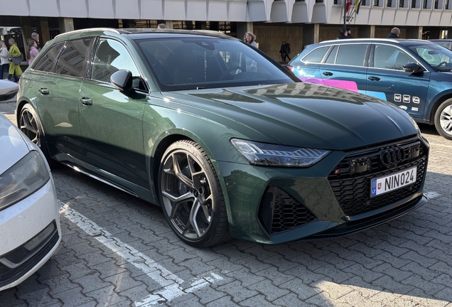 Audi RS6 Avant C8