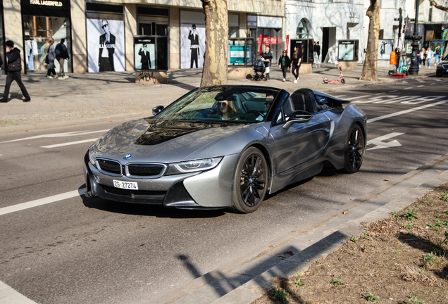 BMW i8 Roadster