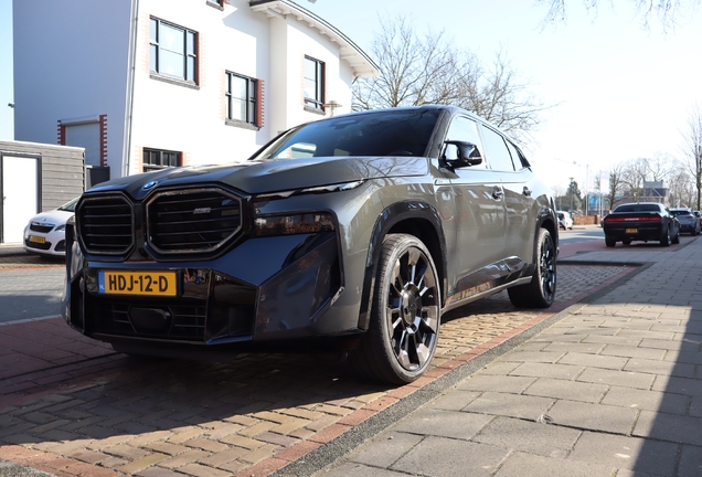 BMW XM G09