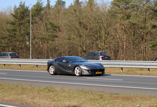 Ferrari 812 Superfast