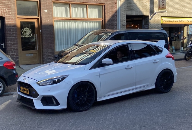 Ford Focus RS 2015