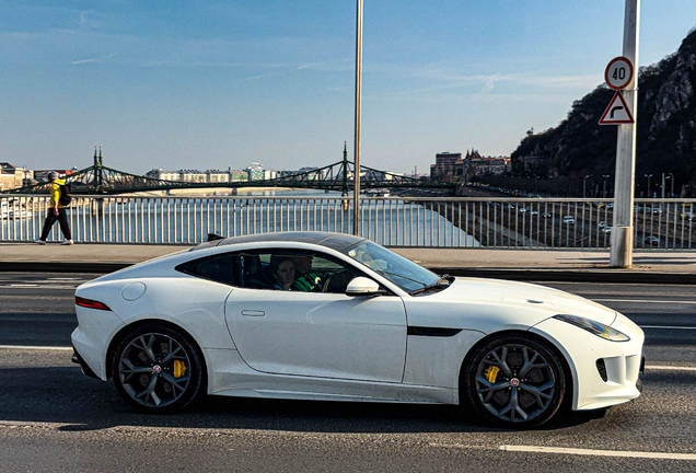 Jaguar F-TYPE R AWD Coupé