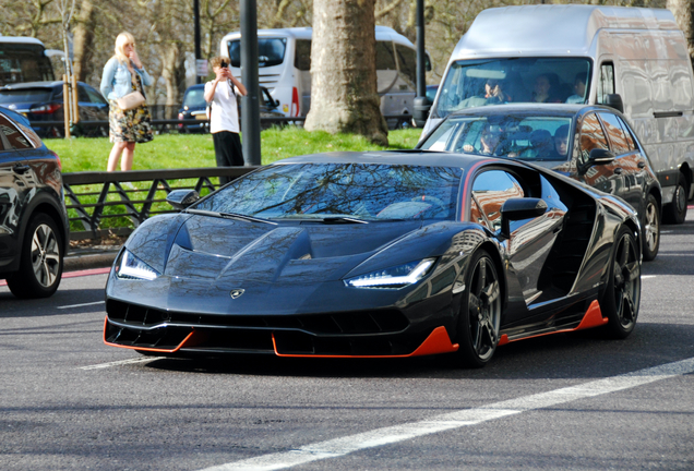 Lamborghini Centenario LP770-4
