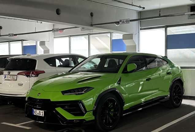 Lamborghini Urus Performante