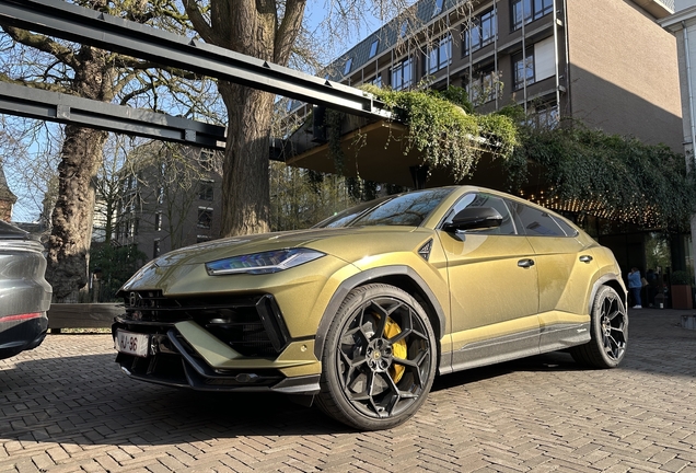 Lamborghini Urus Performante