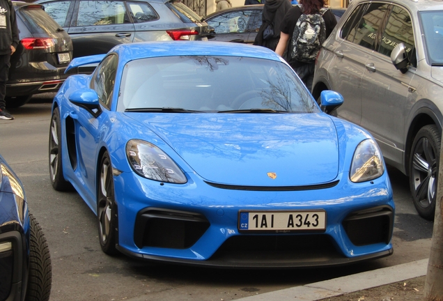 Porsche 718 Cayman GT4
