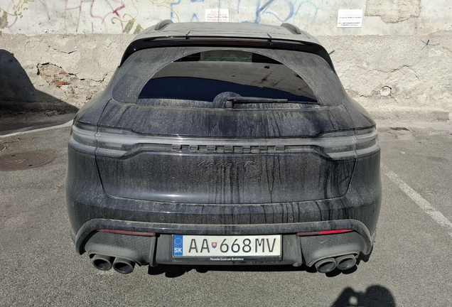 Porsche 95B Macan GTS MkIII