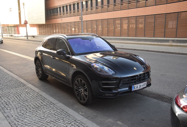 Porsche 95B Macan Turbo