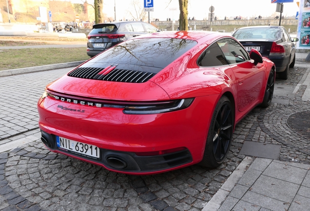 Porsche 992 Carrera 4S