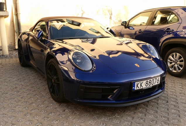 Porsche 992 Carrera GTS Cabriolet