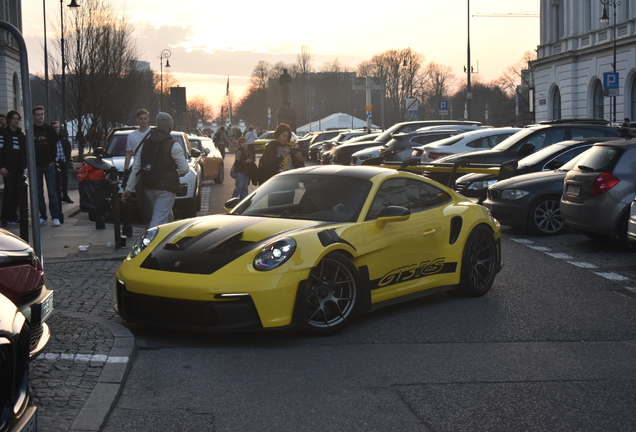 Porsche 992 GT3 RS Weissach Package