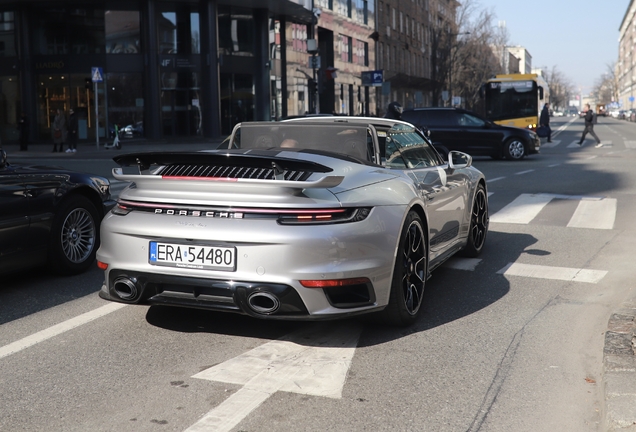 Porsche 992 Turbo Cabriolet