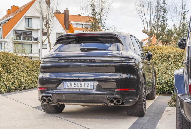 Porsche 9YA Cayenne Turbo E-Hybrid