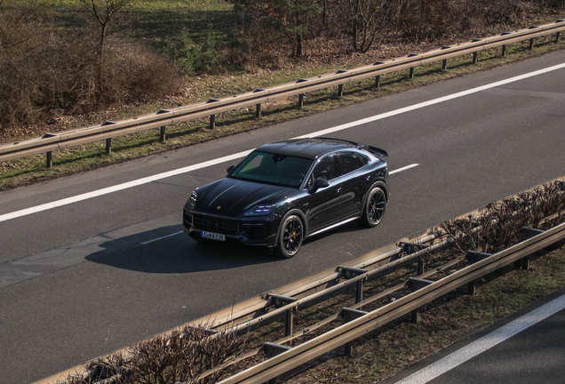 Porsche Cayenne Coupé Turbo E-Hybrid