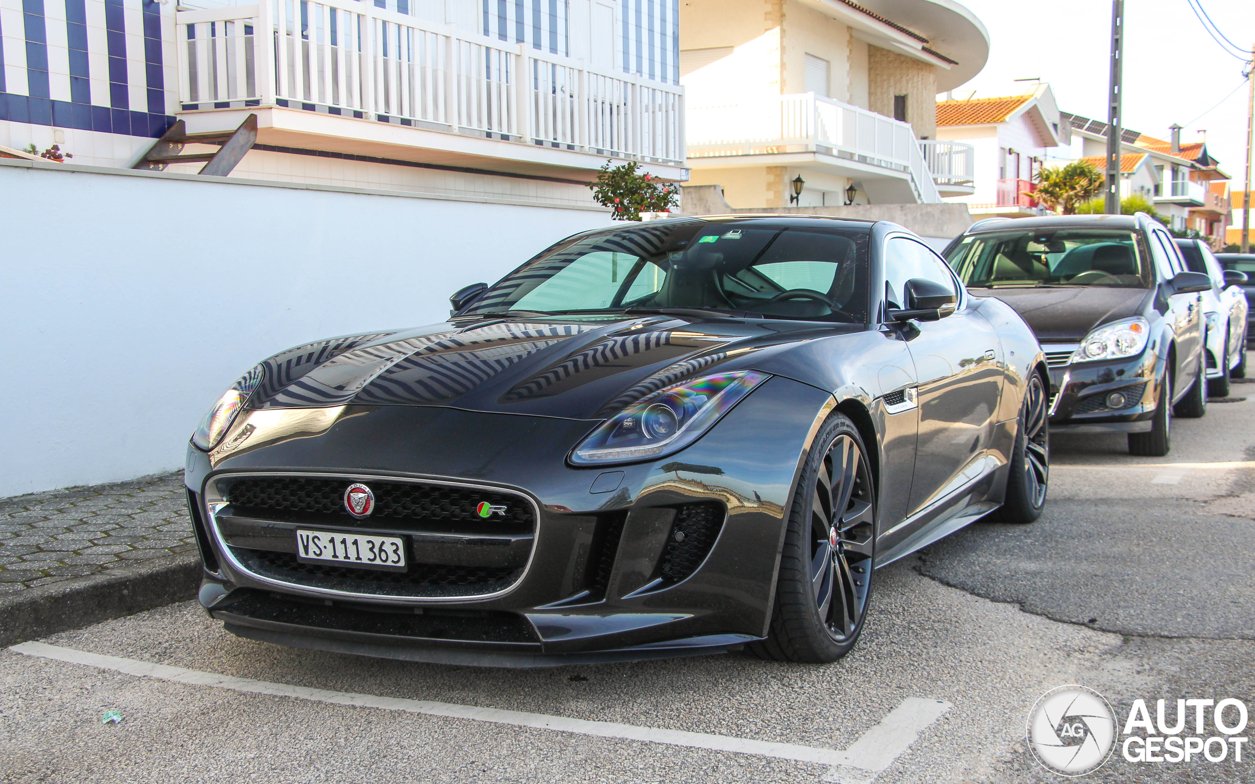 Jaguar F-TYPE R Coupé
