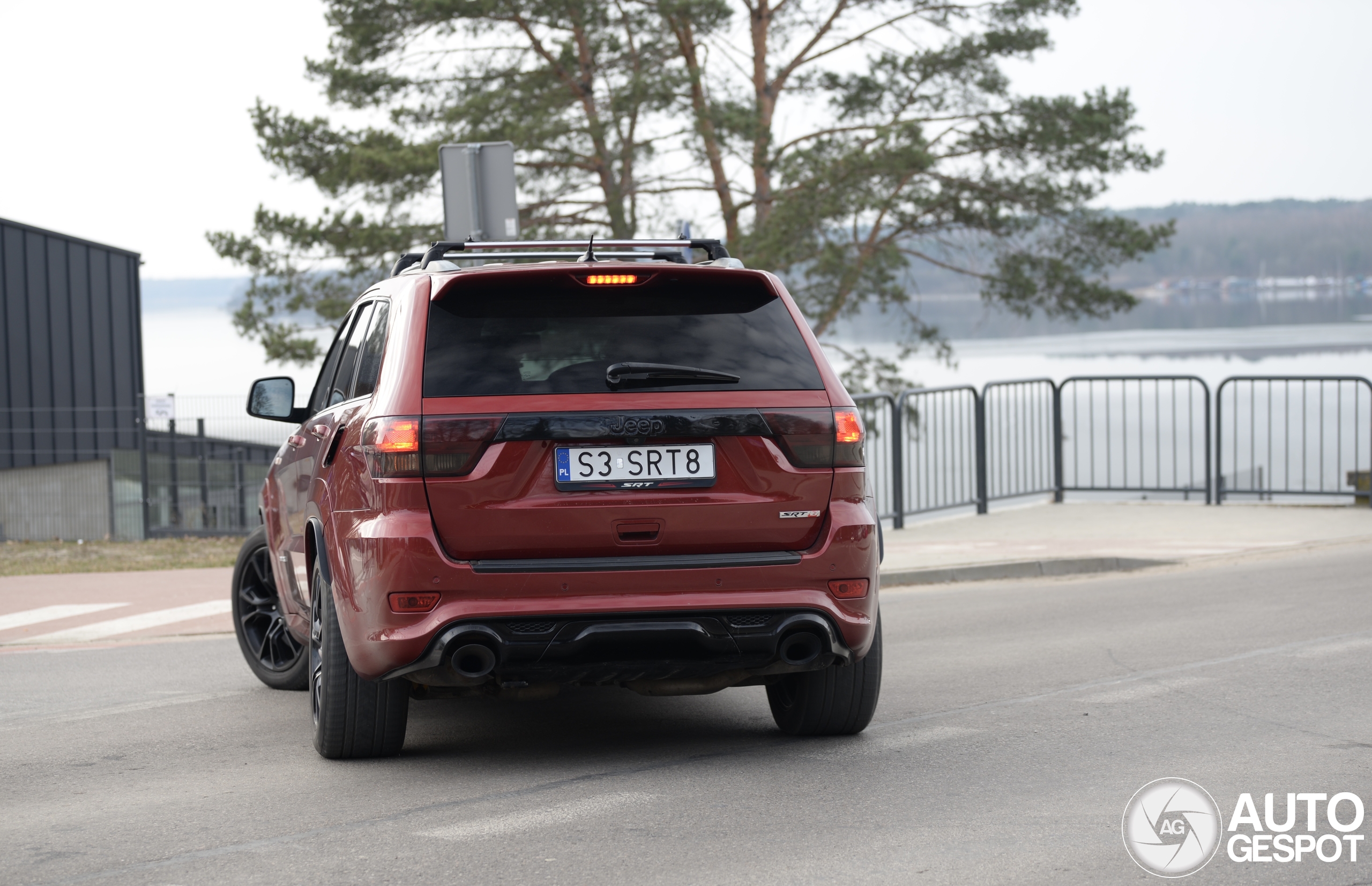Jeep Grand Cherokee SRT-8 2012