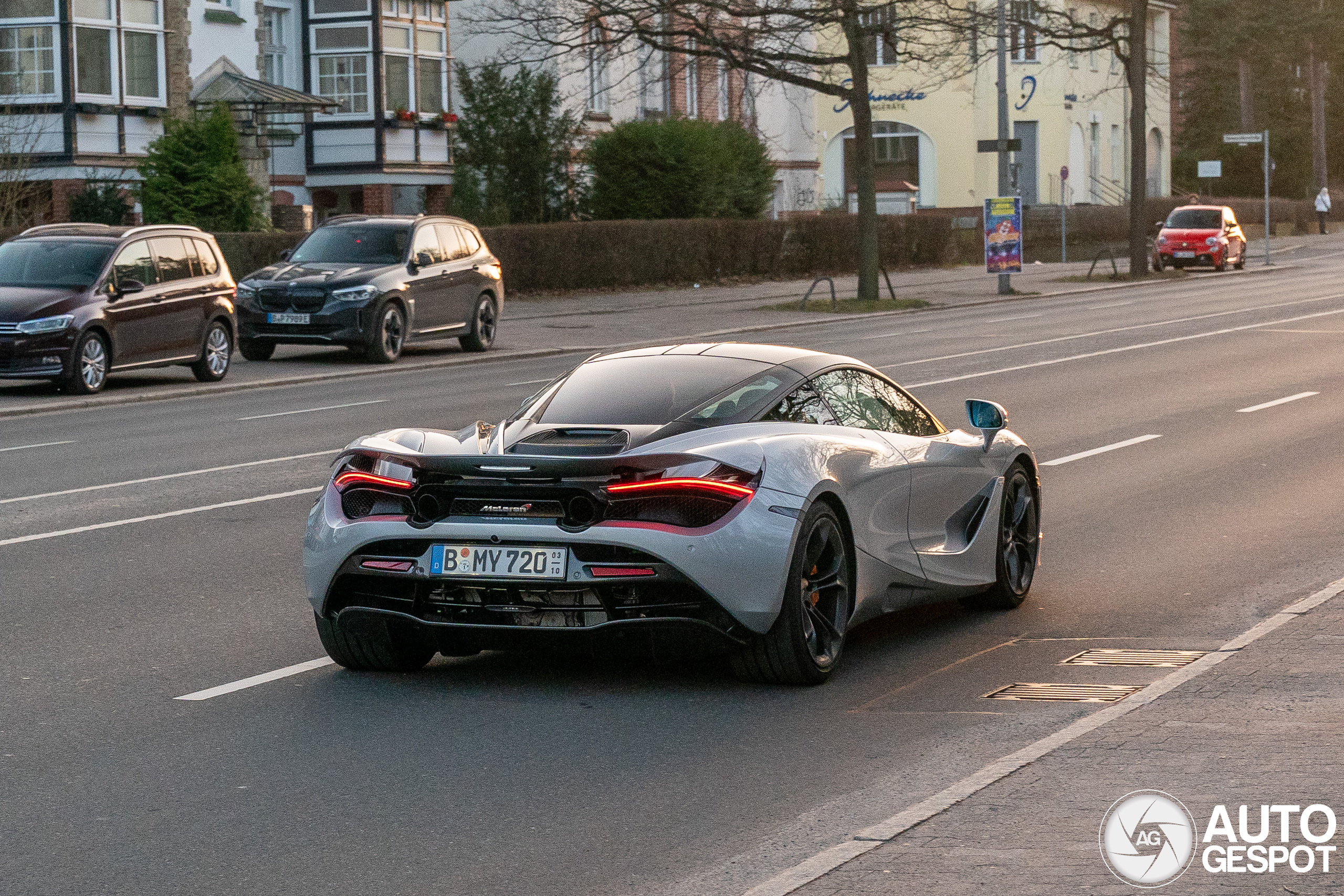 McLaren 720S