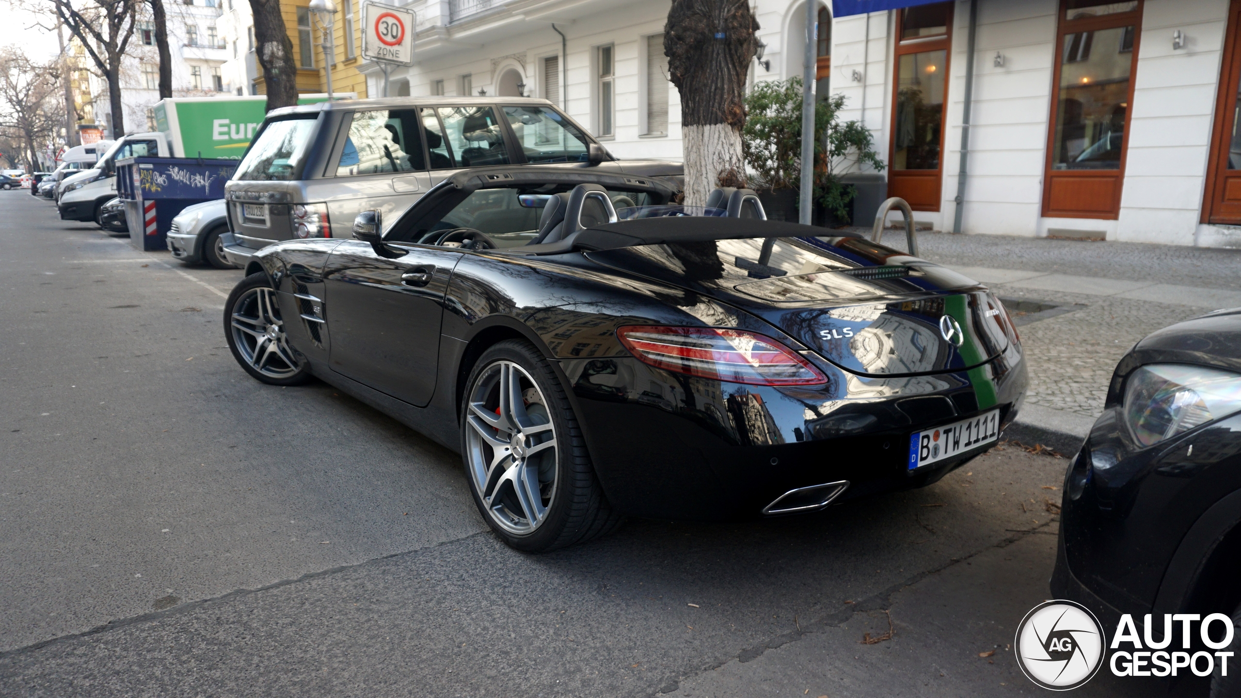 Mercedes-Benz SLS AMG Roadster