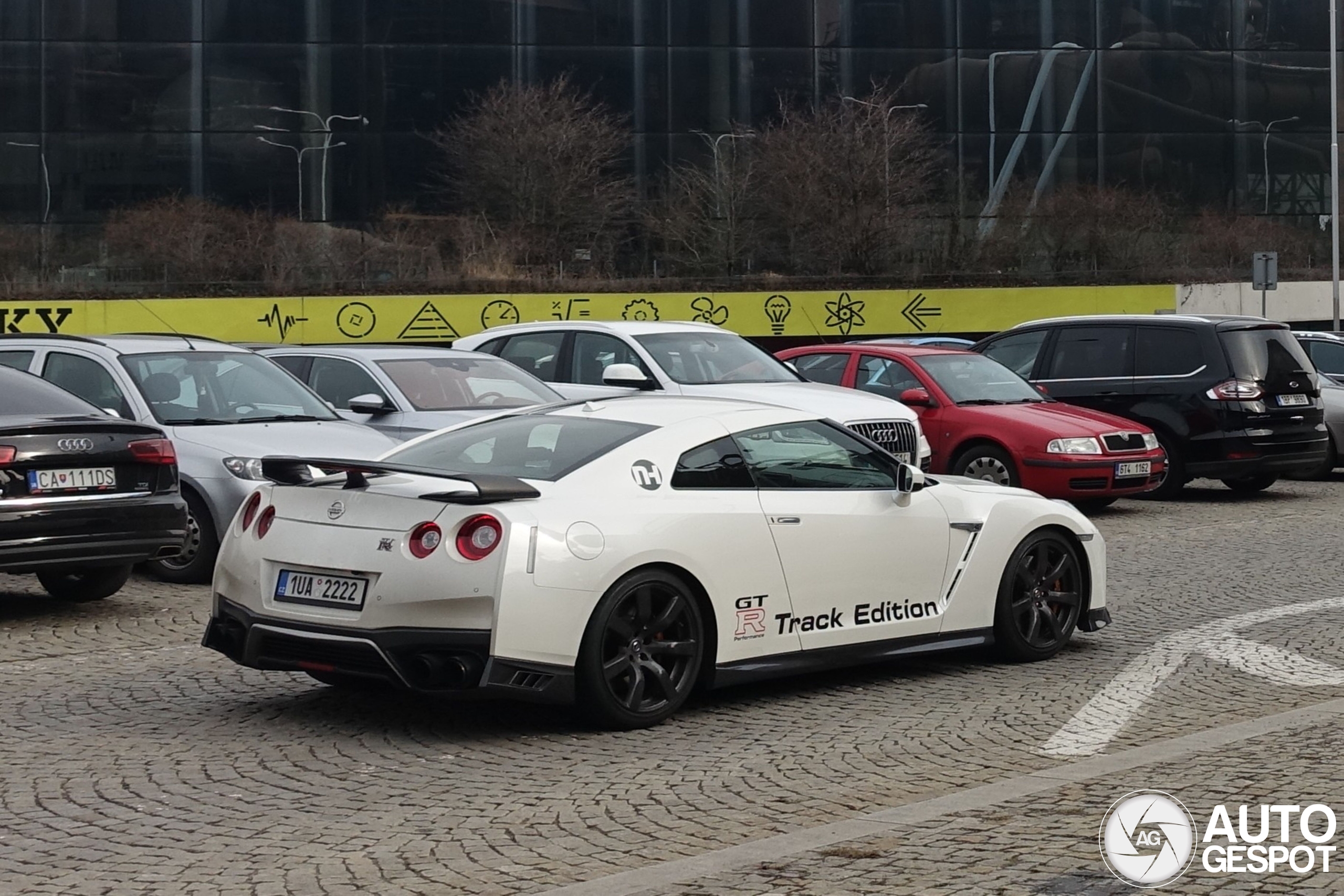 Nissan GT-R 2017 Track Edition