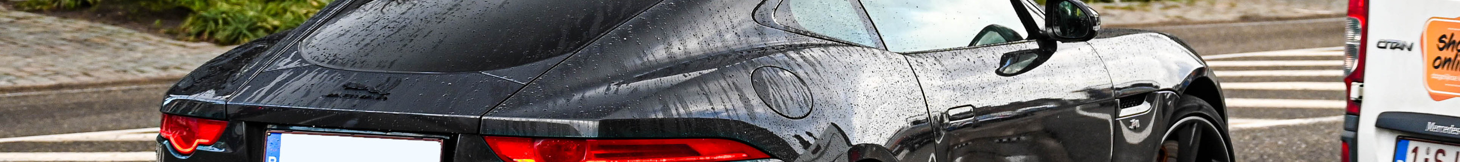 Jaguar F-TYPE R Coupé