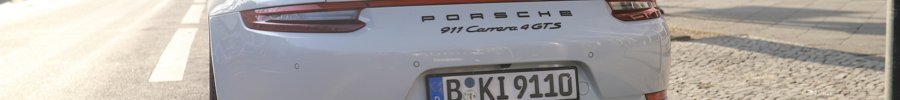 Porsche 991 Carrera 4 GTS Cabriolet MkII