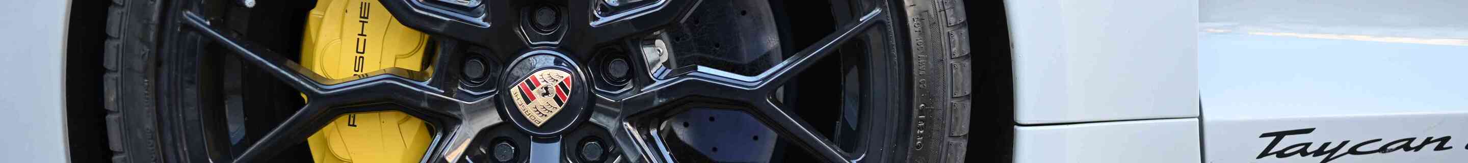 Porsche Taycan Turbo S MkI