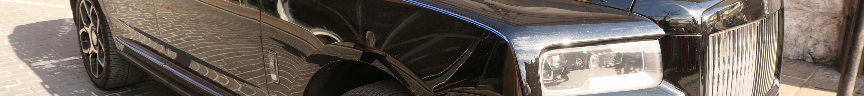 Rolls-Royce Cullinan Black Badge