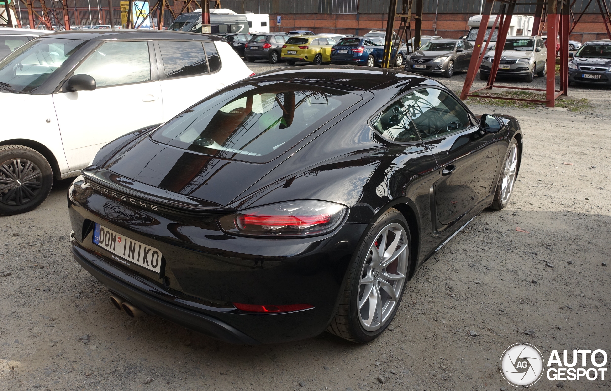 Porsche 718 Cayman S