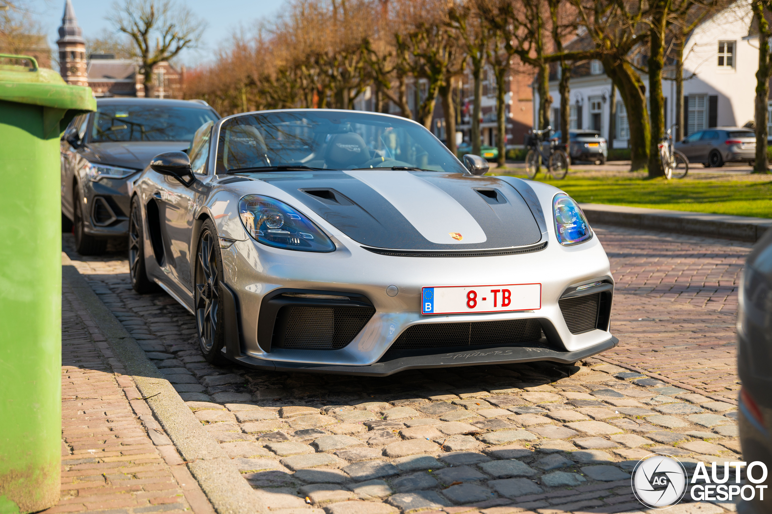 Porsche 718 Spyder RS Weissach Package