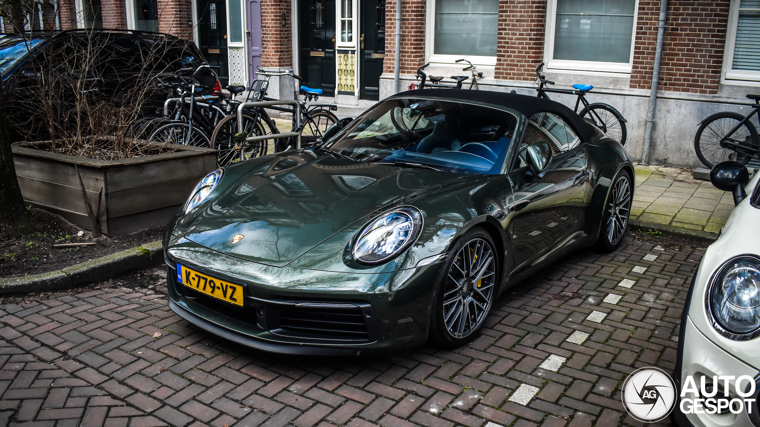 Porsche 992 Carrera 4S Cabriolet