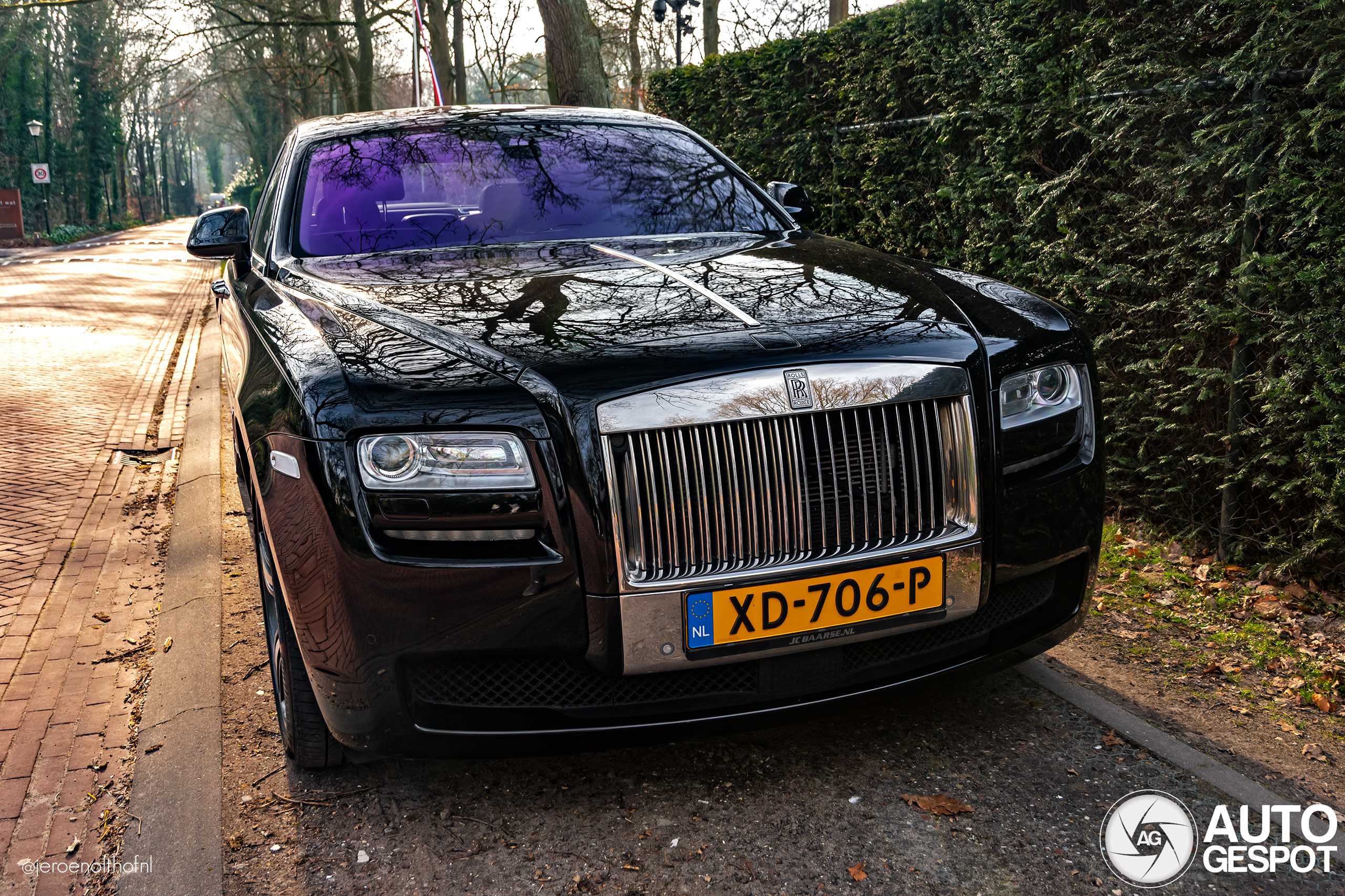 Twee totaal verschillende V-Spec's gespot