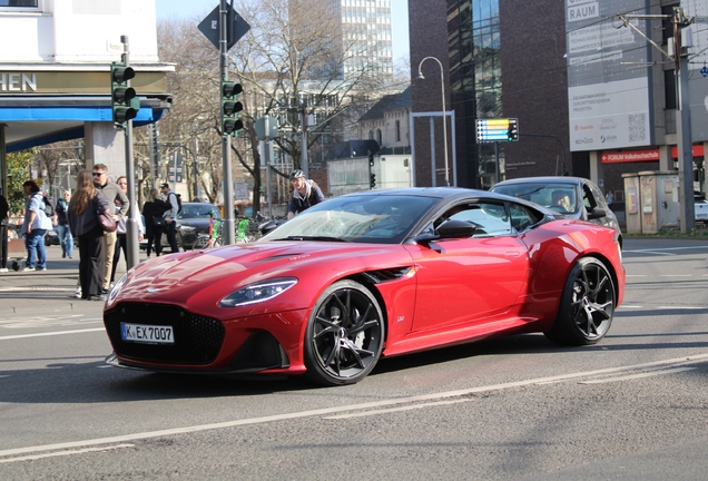 Aston Martin DBS Superleggera