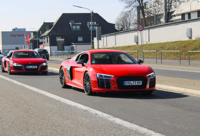 Audi R8 V10 Plus 2015