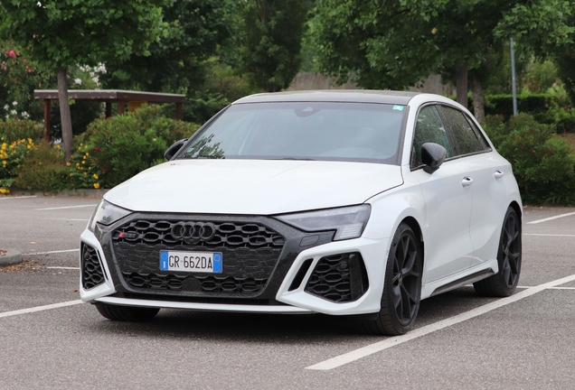 Audi RS3 Sportback 8Y