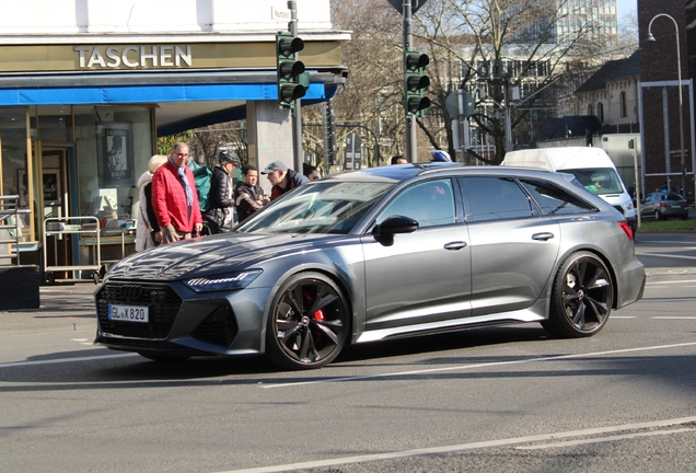 Audi RS6 Avant C8