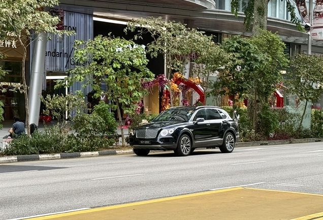 Bentley Bentayga V8