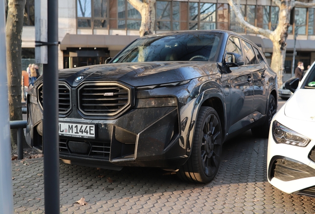 BMW XM G09