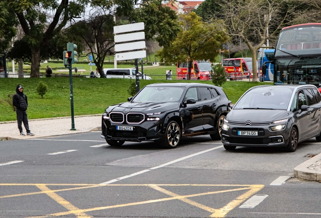 BMW XM G09 Renegade Design