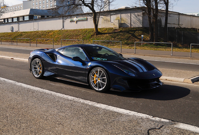 Ferrari 488 pista