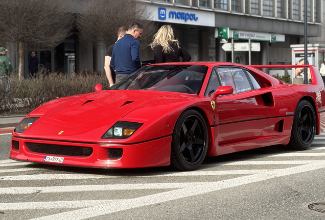 Ferrari F40