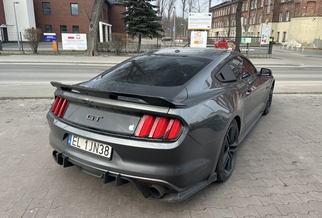 Ford Mustang GT 2015