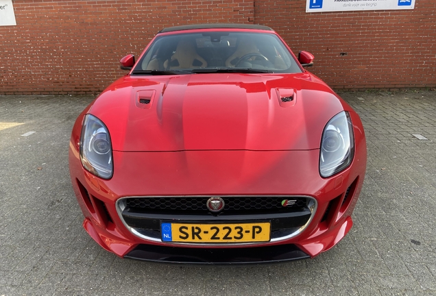 Jaguar F-TYPE S Convertible British Design Edition