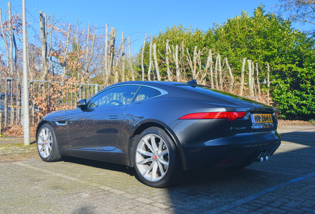 Jaguar F-TYPE S Coupé