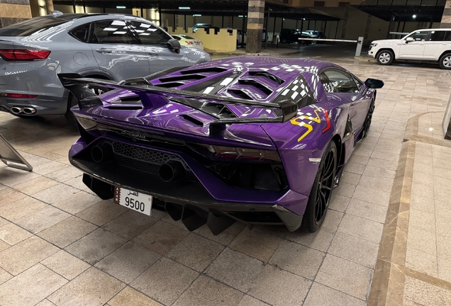 Lamborghini Aventador LP770-4 SVJ