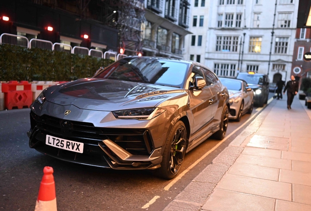 Lamborghini Urus Performante